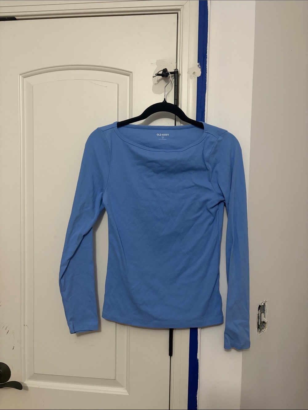 Old Navy Light Blue Long-Sleeve Crewneck Top